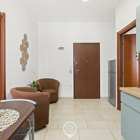 דירה Domus Sant'eusebio קליארי