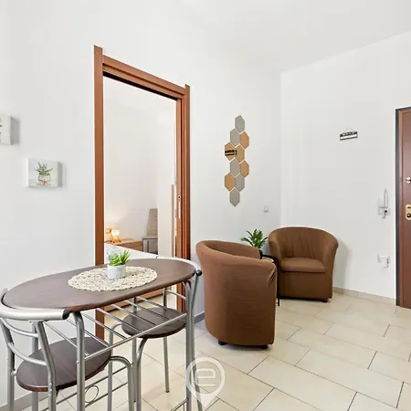 Domus Sant'eusebio Apartamento Cagliari