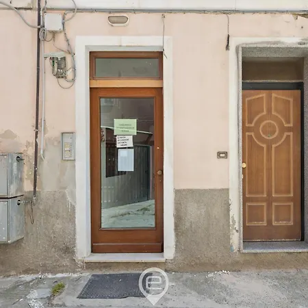 דירה Domus Sant'eusebio קליארי